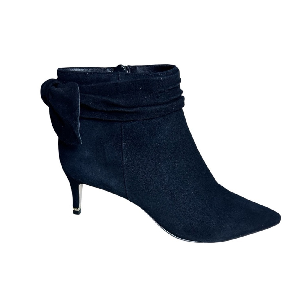 Ted Baker 8.5 Black Suede Ankle Bootie With Bow Size 39.5